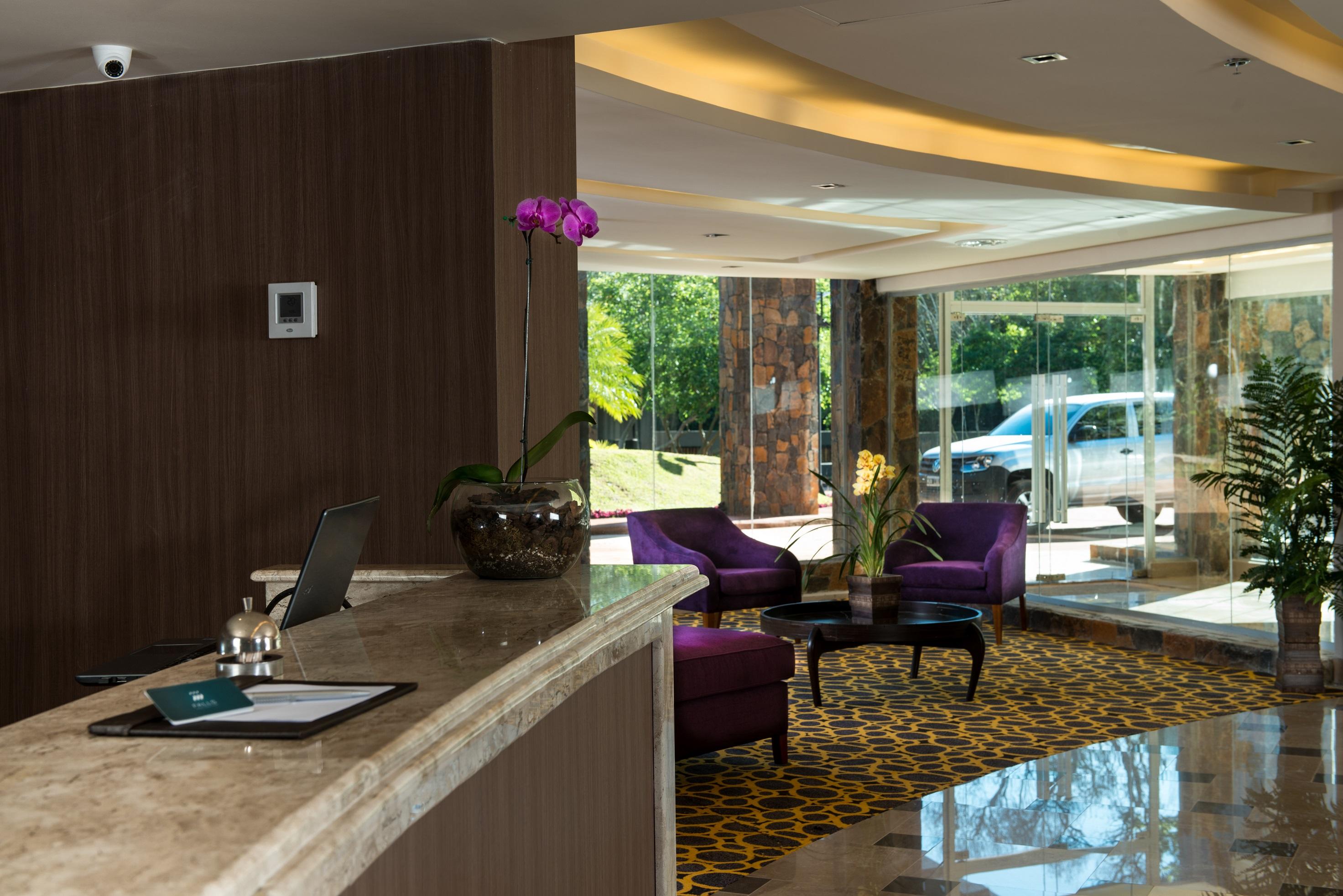 Falls Iguazu & Hotel